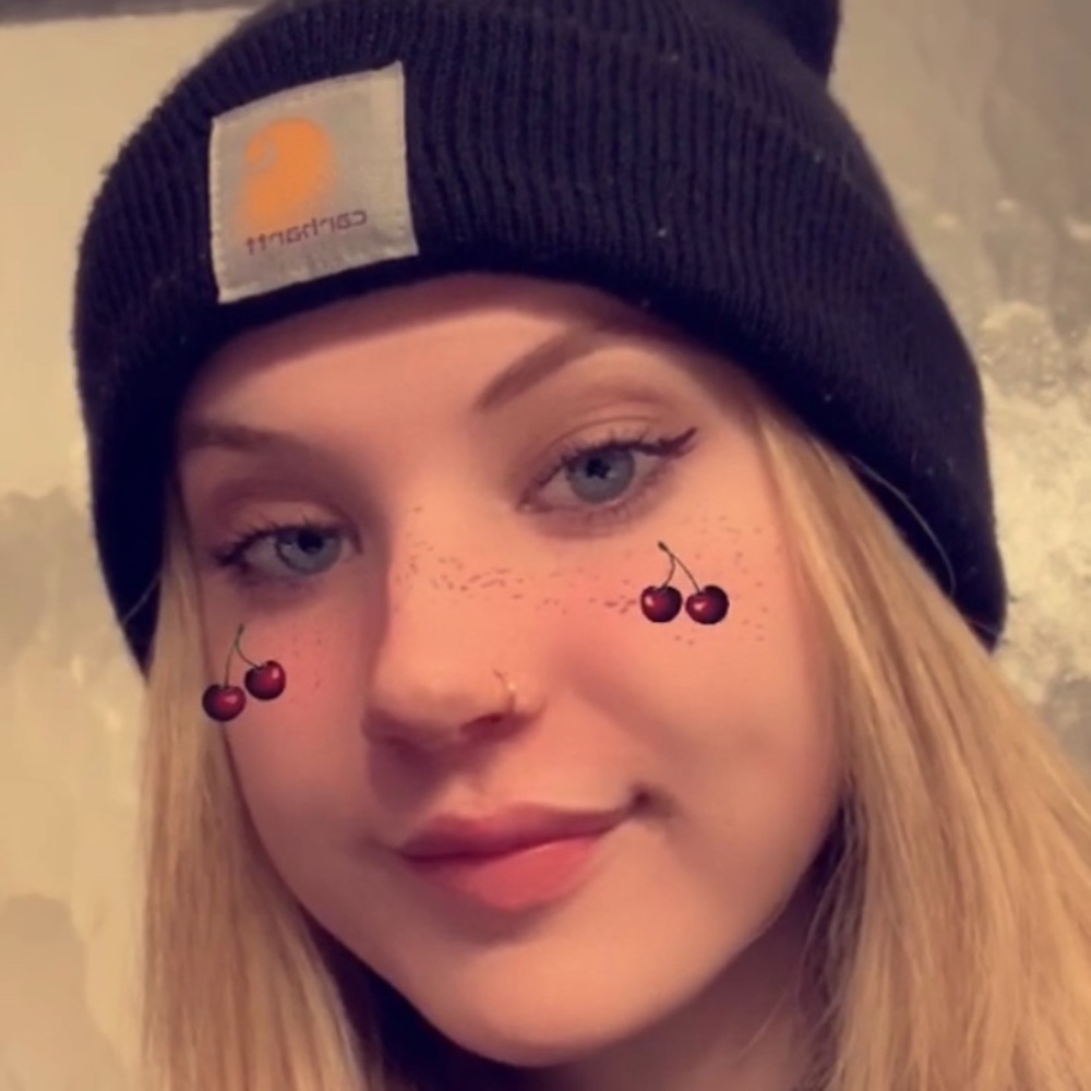 Meet your Posher, Mikaila